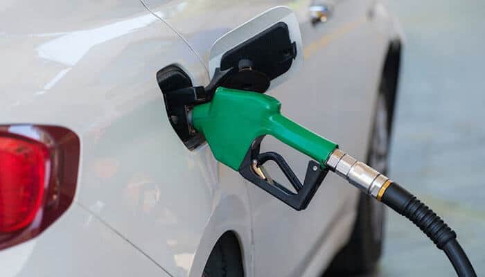 Fuel Management System monitoring vehicle refueling to improve fuel efficiency and cost control