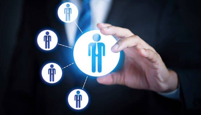 Visual representation of the leadership gap in insurance agencies as teams grow and require clearer structure