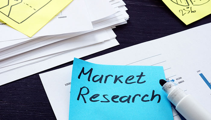 Research Competitors and the Market - Startupeditor | Startup Editor How to Create a Social Media Campaign? Market research notes and campaign planning documents for audience and competitor analysis