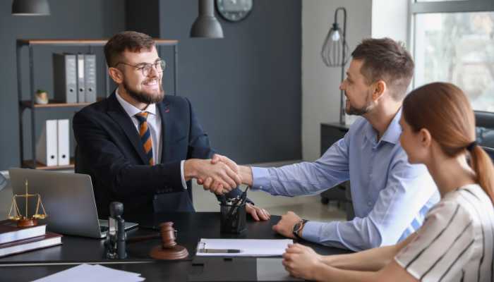 How Harvey Supports Law Firm and Client Collaboration | Startup Editor Harvey AI Legal Startup supporting law firms and legal professionals through AI-powered legal workflows and client collaboration