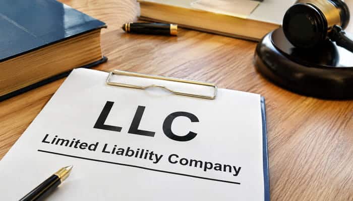 Limited Liability Company - Startupeditor | Startup Editor LLC formation document explaining how to incorporate a startup