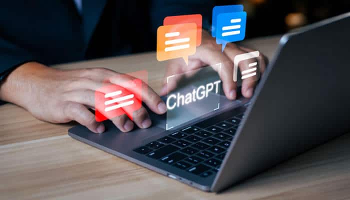 How We Compared the Best ChatGPT Alternatives - Startup Editor | Startup Editor ChatGPT Alternative concept featuring an AI chatbot interface on a laptop with digital conversation icons representing modern artificial intelligence assistants.