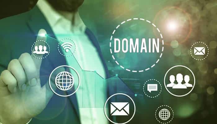 How Domain Changes and Redirects Affect DA - Startup Editor | Startup Editor Digital marketing interface showing domain analysis concepts and SEO authority factors for website evaluation