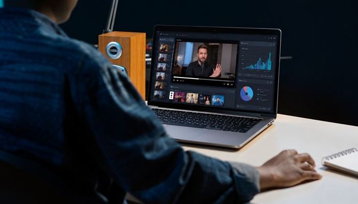 Who Is BacktoFrontShow Designed For? - Startup Editor | Startup Editor BackToFrontShow Pricing platform interface showing podcast content management, analytics reports, and digital tools for improving listener engagement.