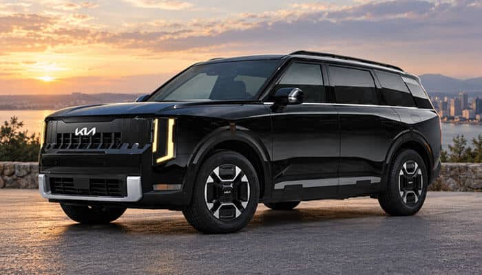 Does the Telluride Hybrid Qualify for a Federal Tax Credit? - Startup Editor | Startup Editor 2027 Kia Telluride Hybrid black SUV with futuristic LED lighting and rugged design, showcasing Kia’s first hybrid Telluride model with advanced technology and AWD capability.
