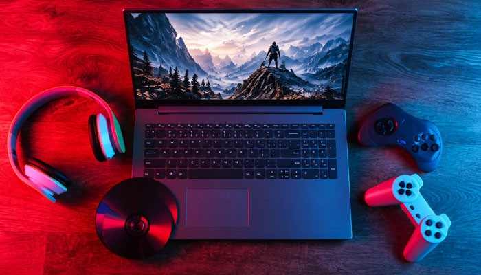 RevolverTech Gaming and Cloud Gaming - Startup Editor | Startup Editor RevolverTech Gaming laptop and console setup with gaming controller, headphones, and high-performance equipment representing PC gaming, console gaming, cloud gaming, and esports coverage.